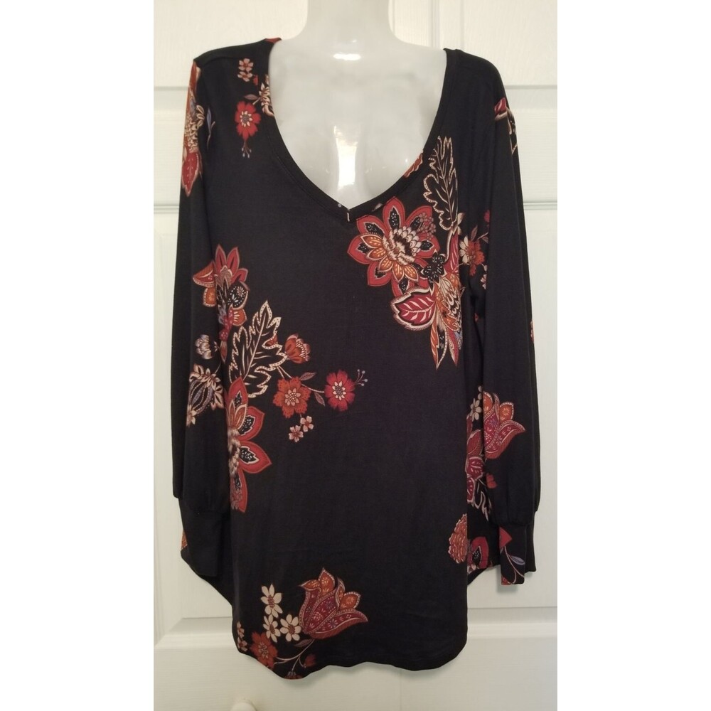 Women's Knit Tunic Top Lightweight 24/7 Maunces V-Neck Loral Design Size XL